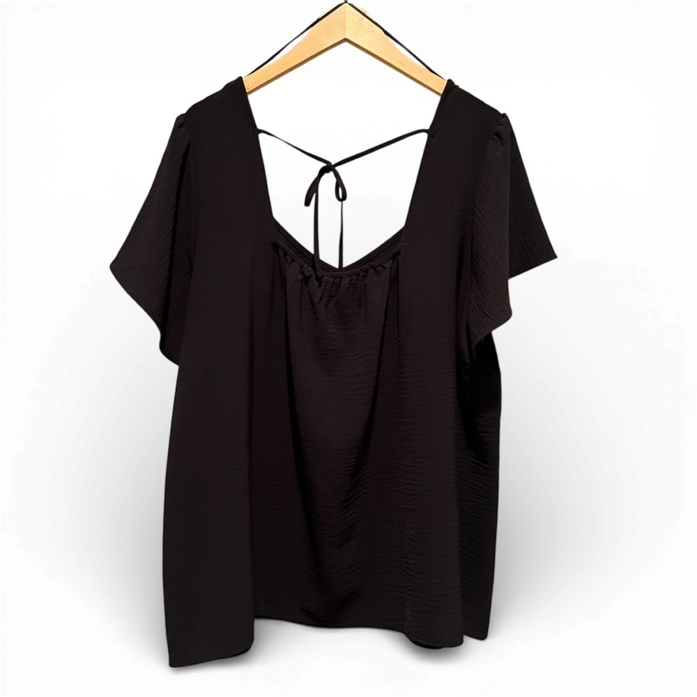 Penningtons Black Flutter Sleeve Blouse - Picture 2 of 4